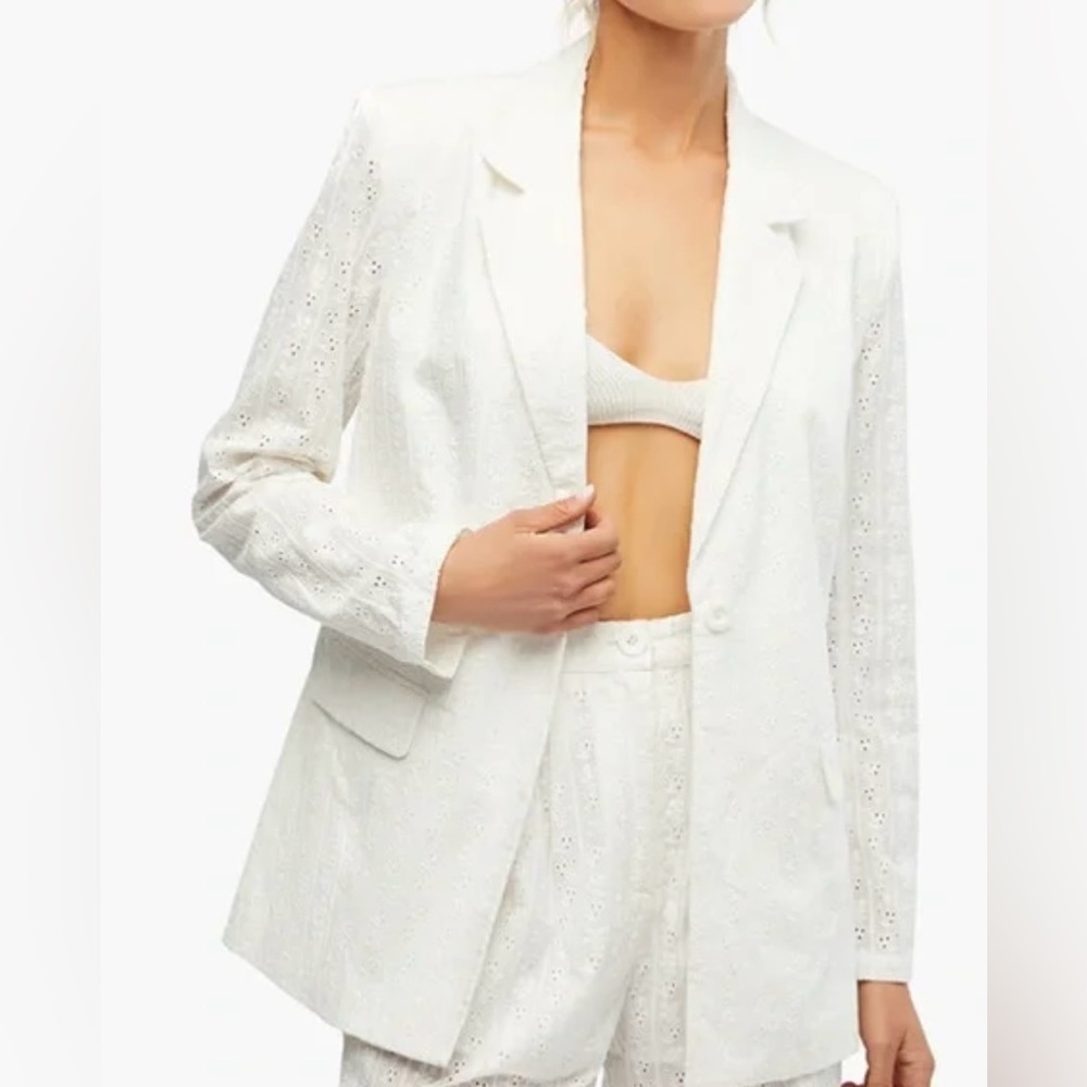 WeWoreWhat BNWT Eyelet White Blazer